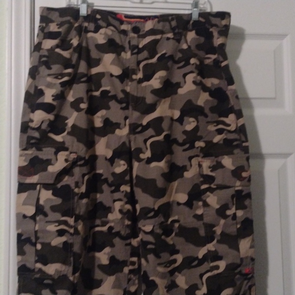 JNCO cargo pants camo